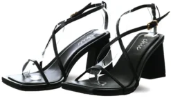 No Doubt Black Block Heel Stap Shoe