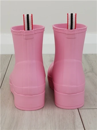 Hunter Pink Fizz Play Short Wellington Boots 3 Hunter Pink Fizz Play Short Wellington Boots - Image 3